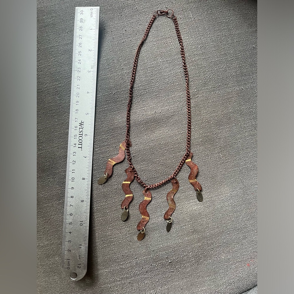Vintage Tiger's Eye American Indian Gold Metal Necklace.
